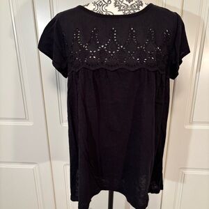 JACHS Girlfriend New York black knit and eyelet pullover top w/back button MED